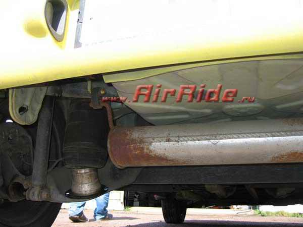 Установка пневмоподвески Peugeot 107