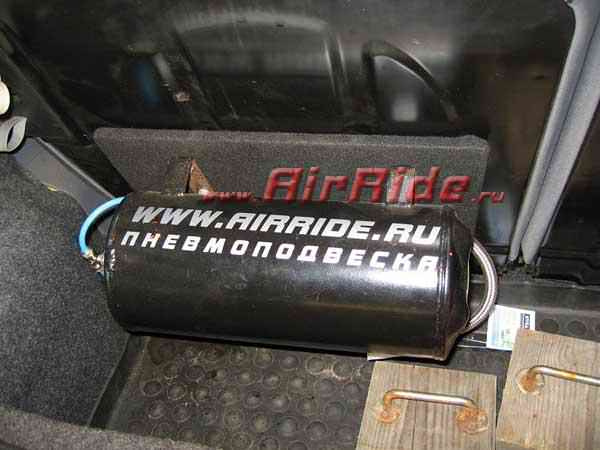 Установка пневмоподвески Peugeot 107