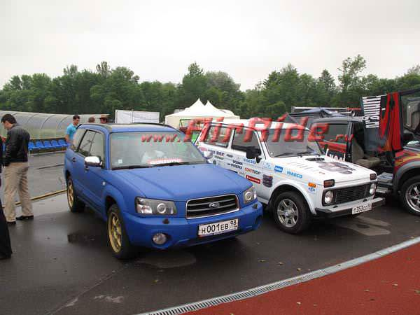 Пневмоподвеска на автомобиль, пневмоподушки, пневмоамортизаторы, пневмоподвеска на Subaru Forester